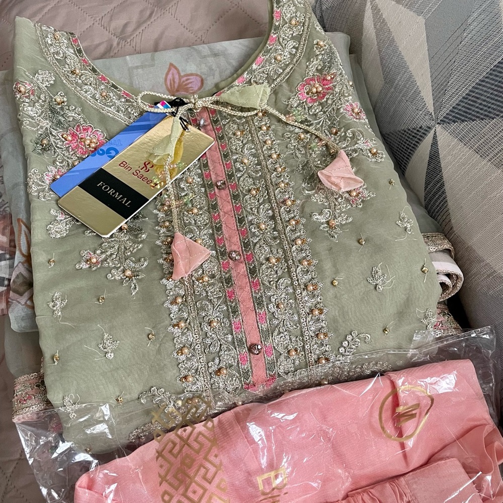 Bin Saeed Pakistani Pret NWT